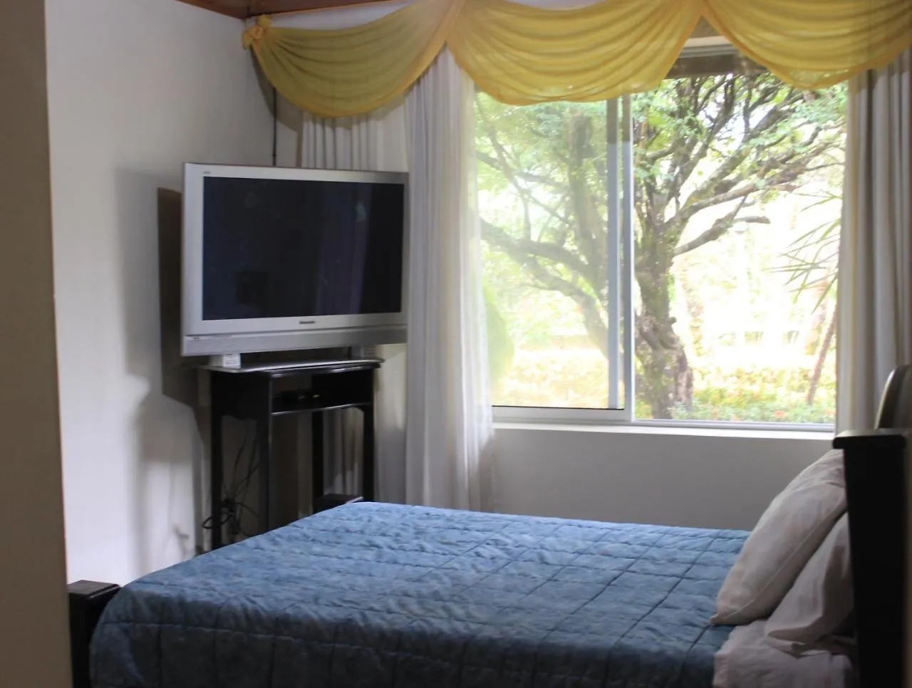 Hotel Campestre Hacienda S J Villavicencio 2*,  Colombia