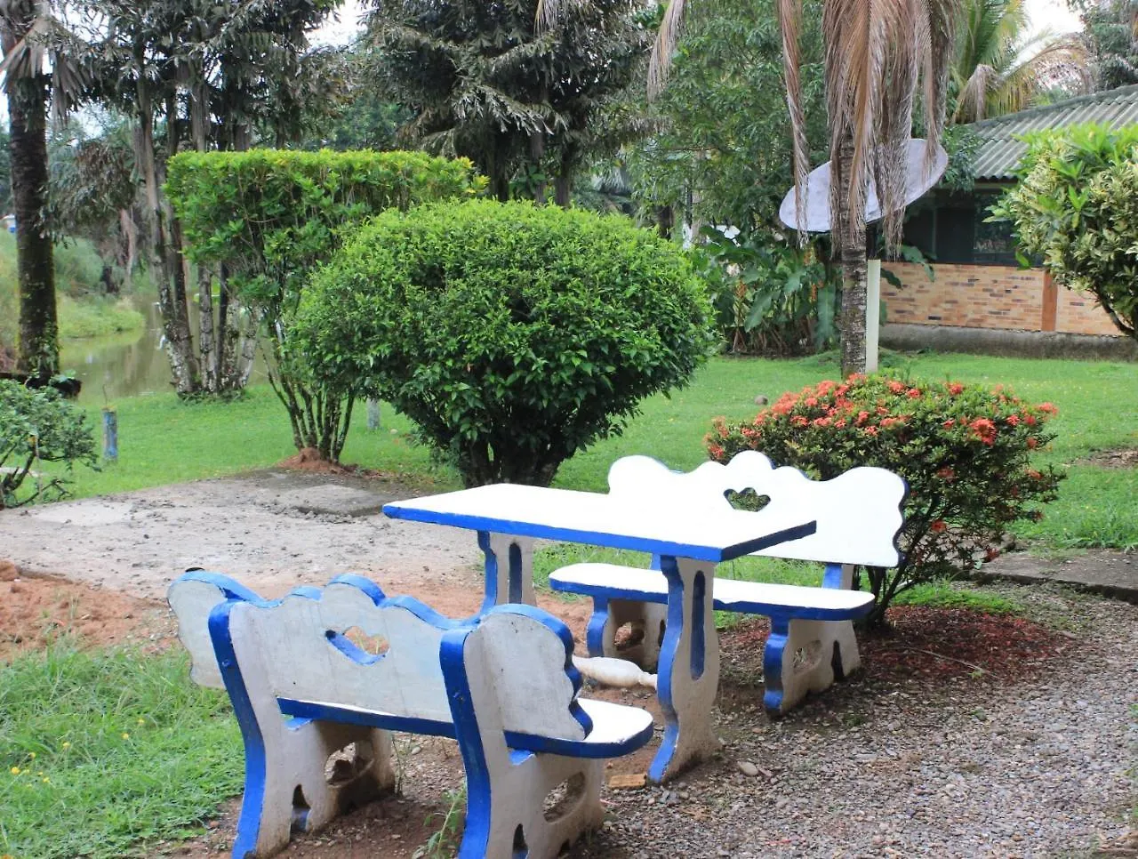 **  Hotel Campestre Hacienda S J La Palmera Colombia
