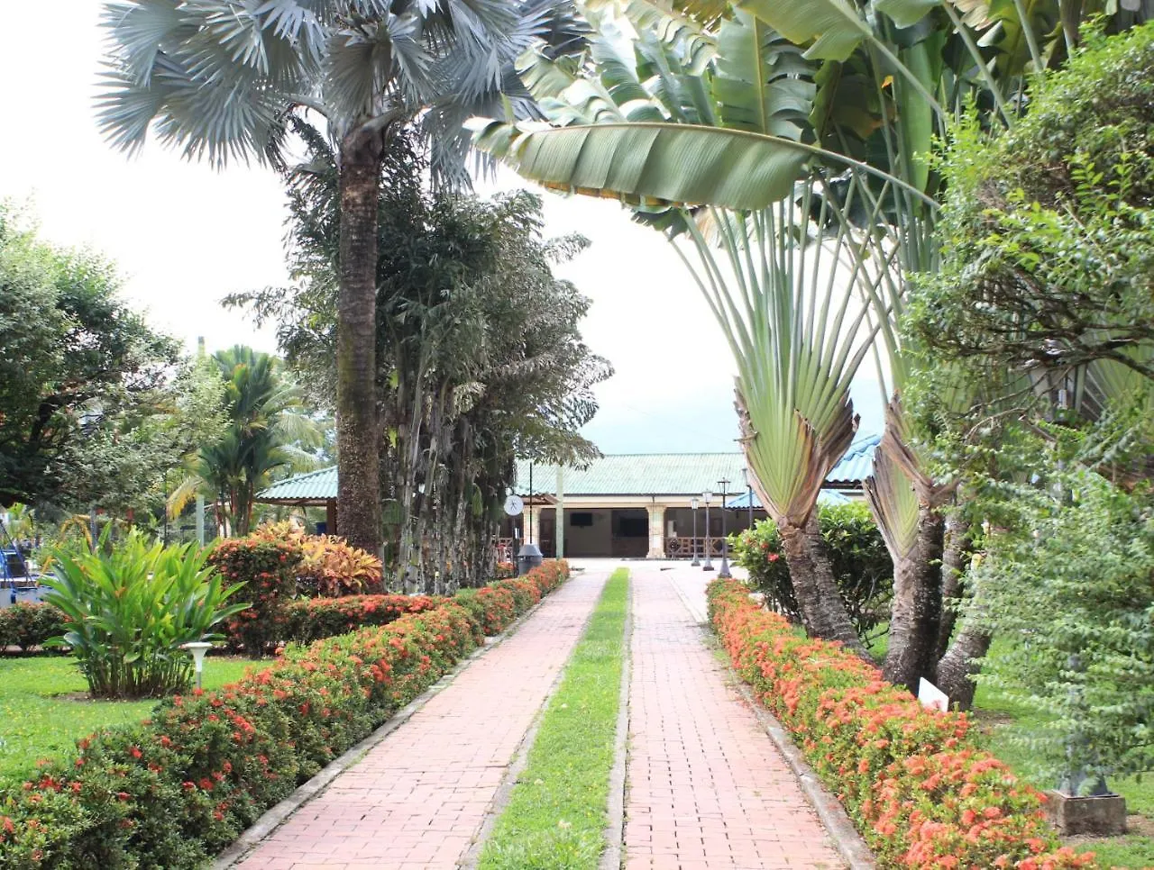 Hotel Campestre Hacienda S J 비야비센시오 2*,